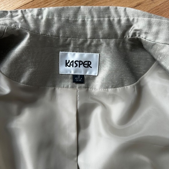 Kasper Vintage Skirt Suit Set Embellished Top Career Interview‎ Outfit Size 12 - Picture 2 of 6